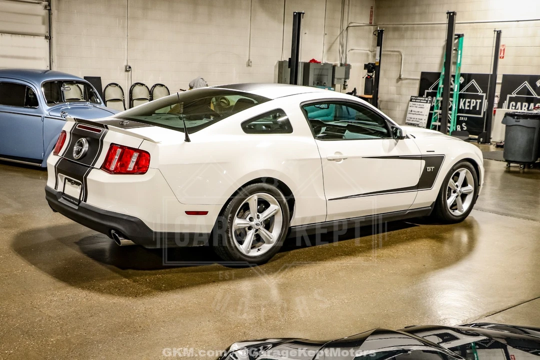 2010 Ford S197 Mustang GT - Image 10 of 31
