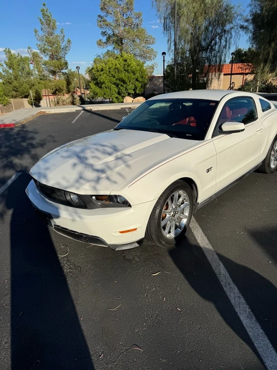 2010 Ford S197 Mustang - Image 3 of 20