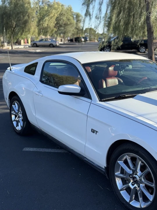 2010 Ford S197 Mustang - Image 5 of 20
