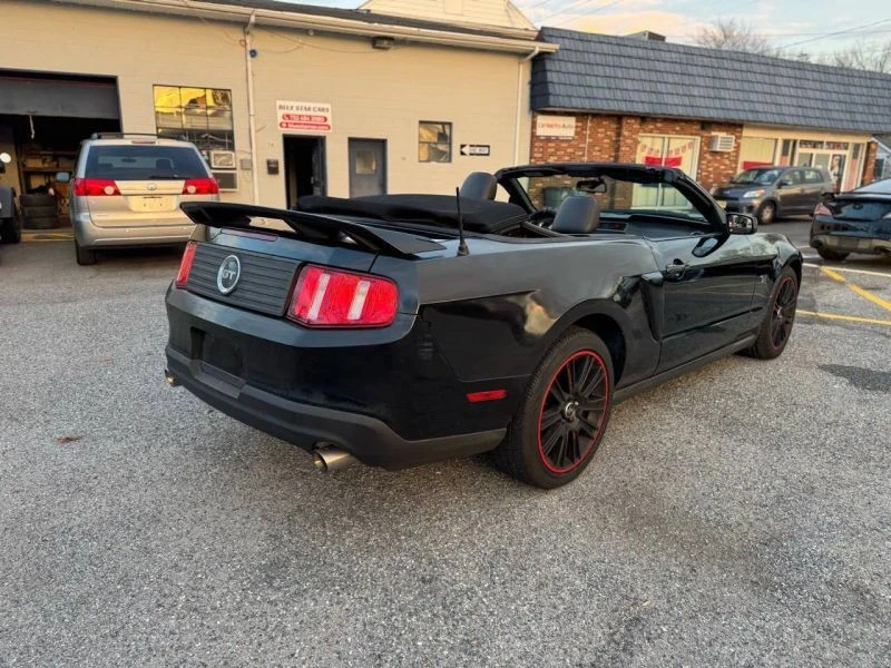 2010 Ford S197 Mustang - Image 9 of 12