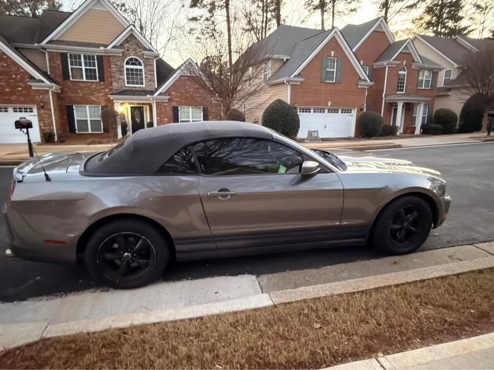 2010 Ford S197 Mustang - Image 14 of 14