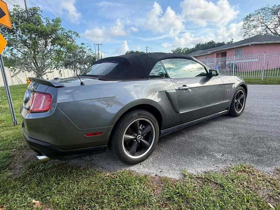 2010 Ford S197 Mustang GT - Image 2 of 13