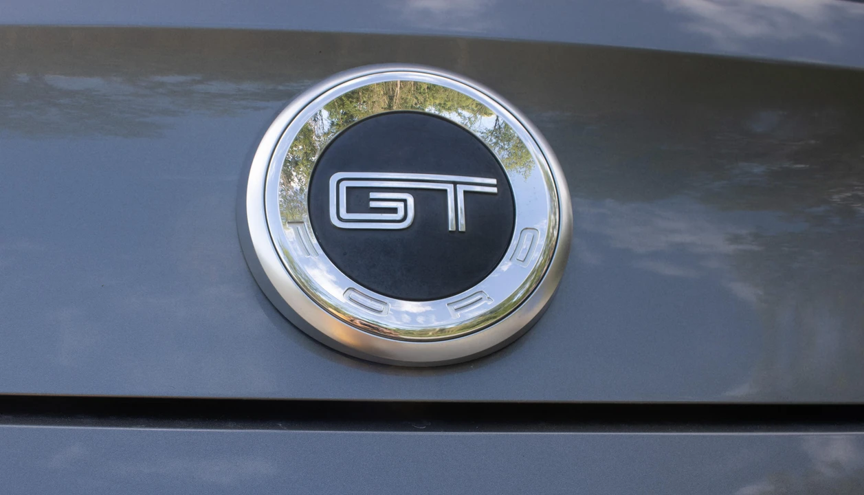 2010 Ford S197 Mustang - Image 26 of 31