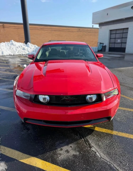 2010 Ford S197 Mustang - Image 2 of 18