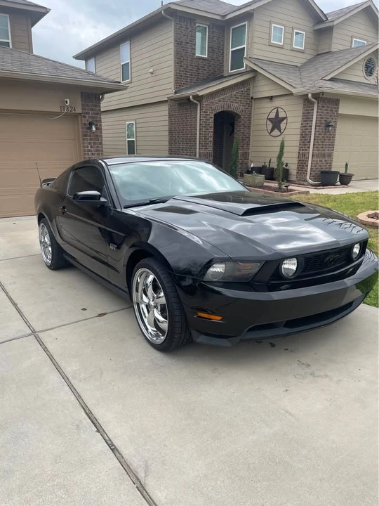 2010 Ford S197 Mustang GT - Image 3 of 4