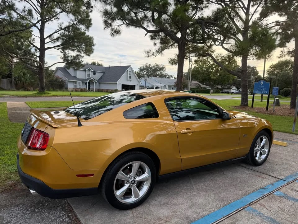 2010 Ford S197 Mustang GT - Image 7 of 19