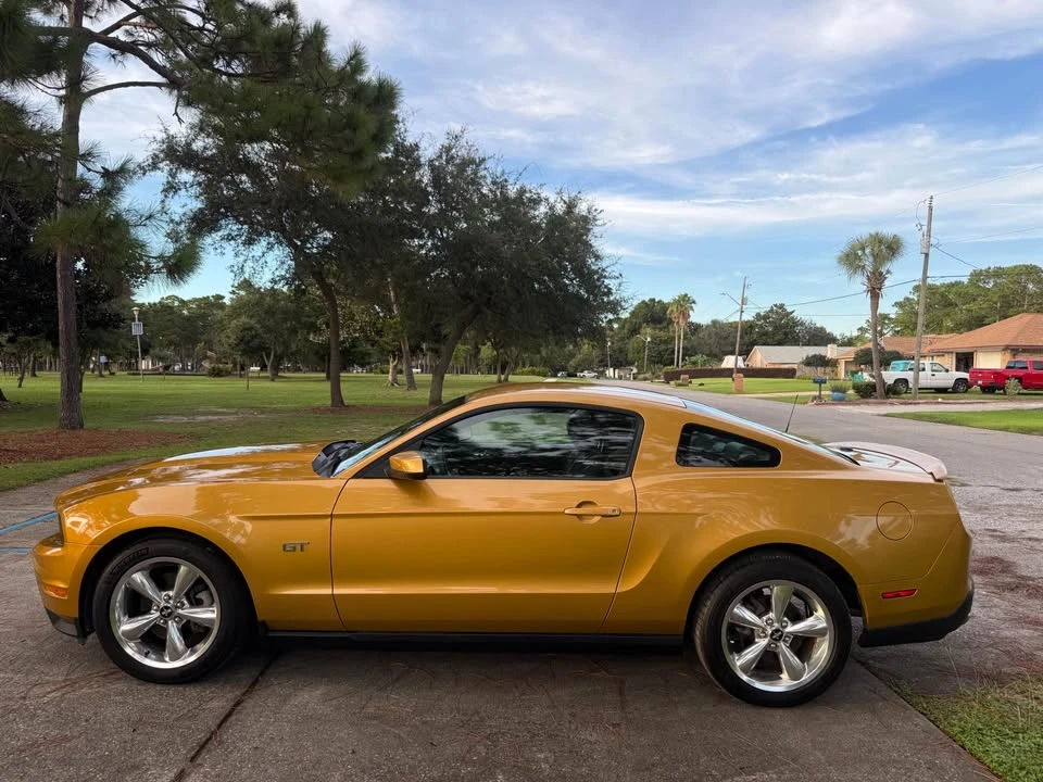 2010 Ford S197 Mustang GT - Image 10 of 19