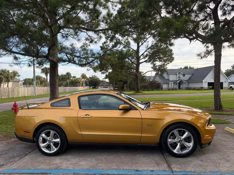 2010 Ford S197 Mustang GT - Image 6 of 19