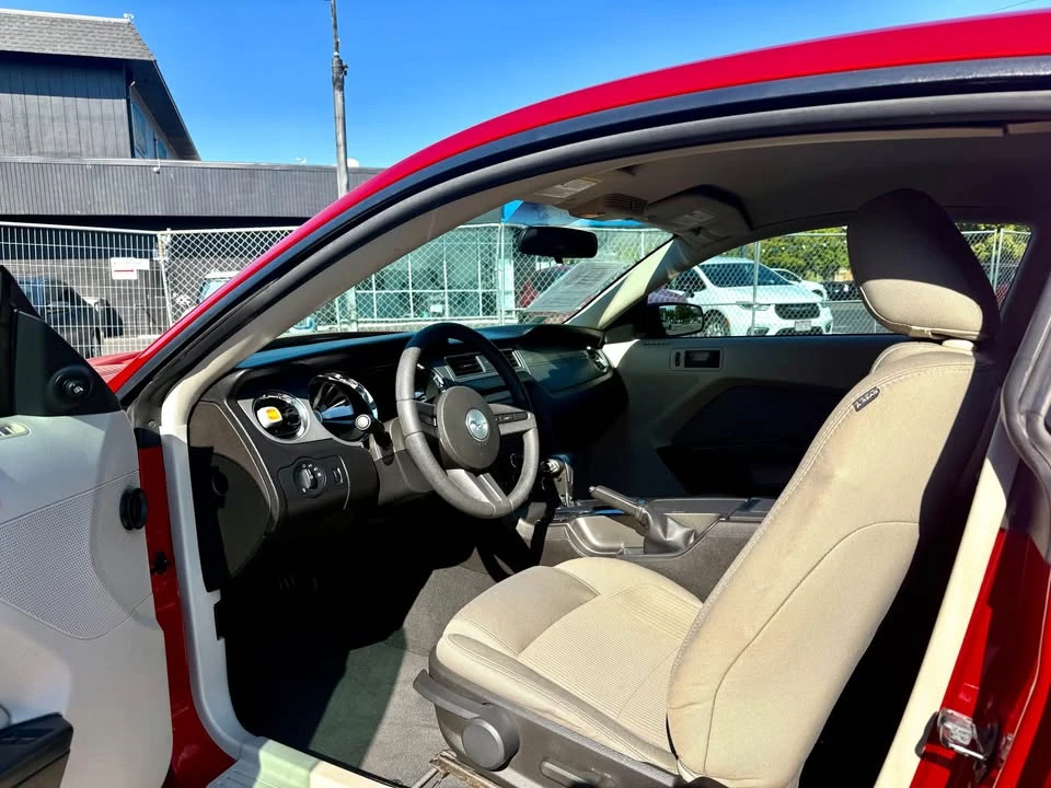 2010 Ford S197 Mustang GT - Image 9 of 11