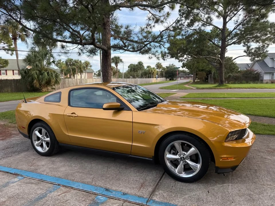 2010 Ford S197 Mustang GT - Image 5 of 19