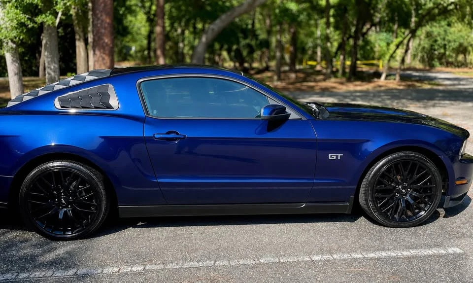 2010 Ford S197 Mustang GT - Image 10 of 20