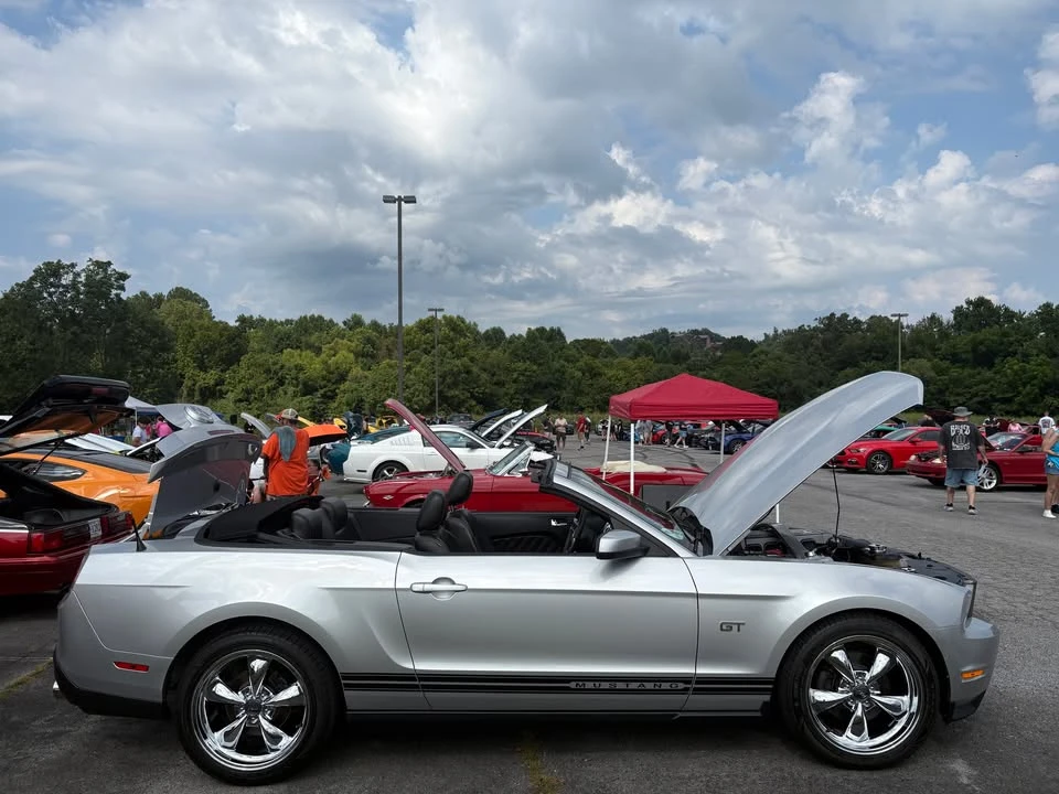 2010 Ford S197 Mustang GT - Image 2 of 12