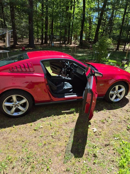 2010 Ford S197 Mustang GT - Image 3 of 8