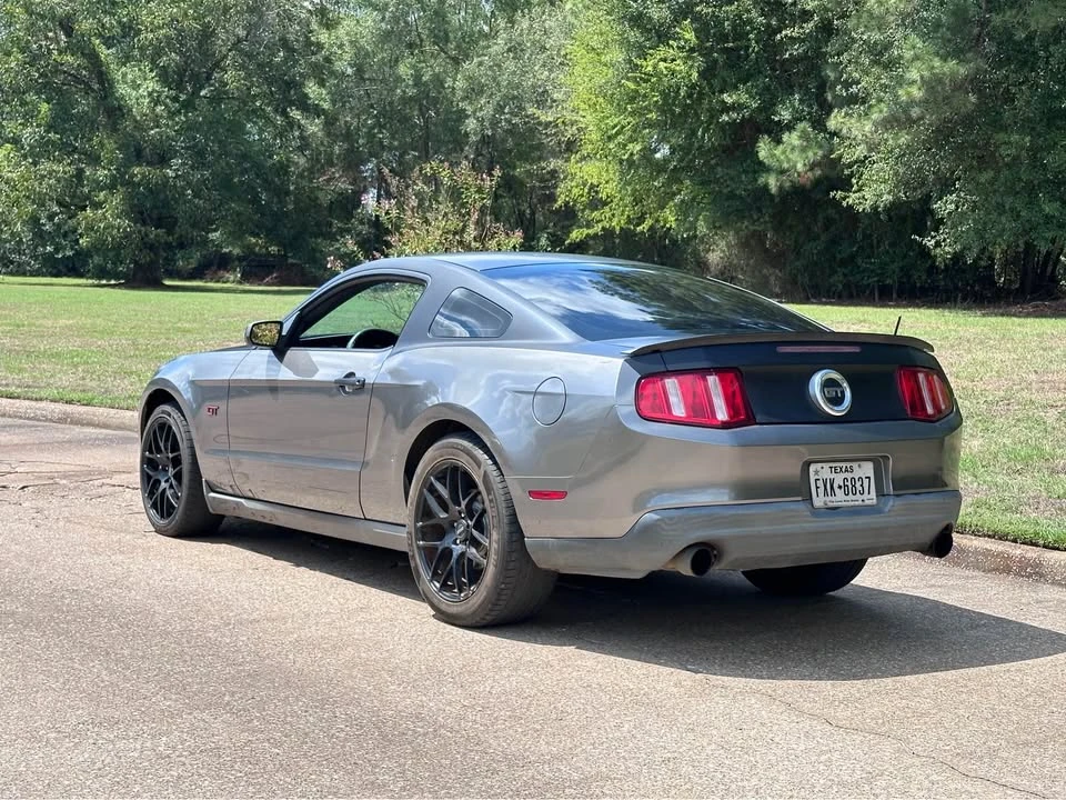 2010 Ford S197 Mustang GT - Image 3 of 10
