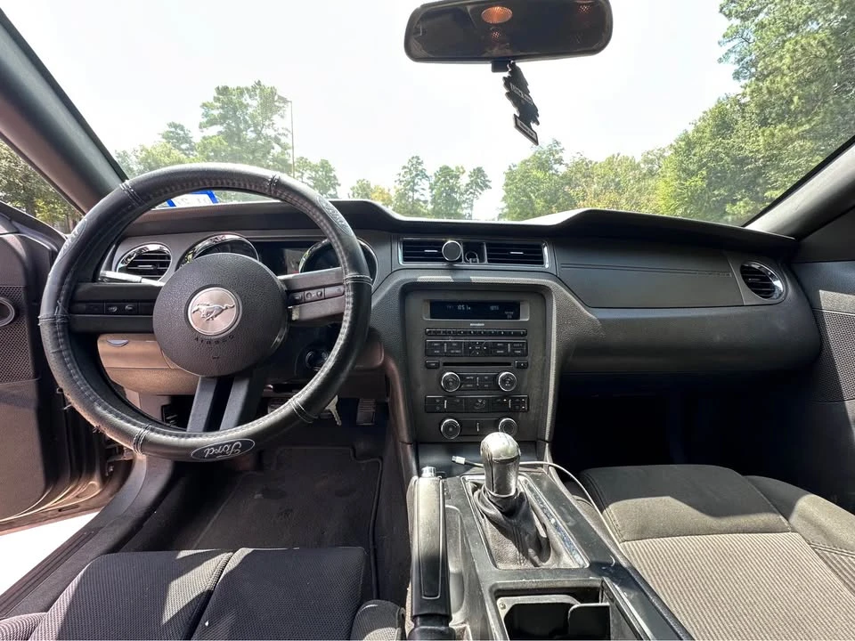 2010 Ford S197 Mustang GT - Image 7 of 10