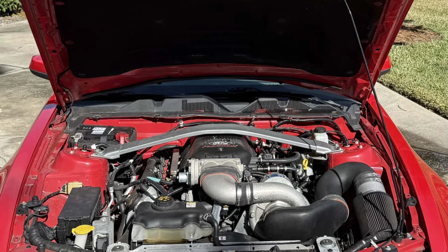 2010 Ford S197 Mustang - Image 12 of 14