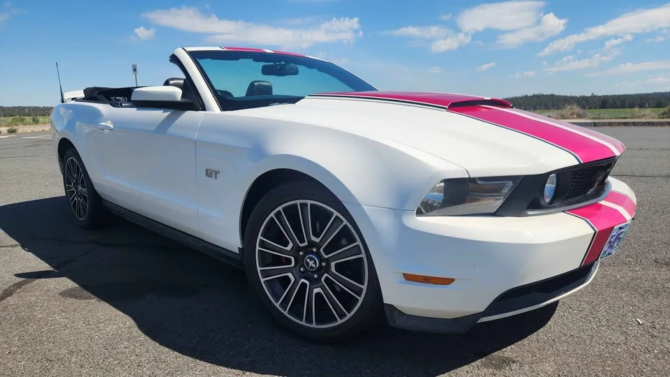 2010 Ford S197 Mustang GT - Image 2 of 6
