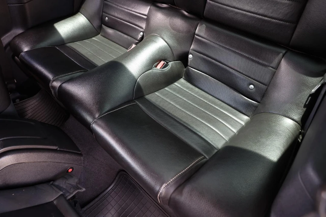 2010 Ford S197 Mustang GT - Image 10 of 31