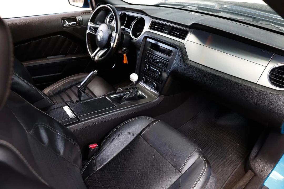 2010 Ford S197 Mustang GT - Image 18 of 31