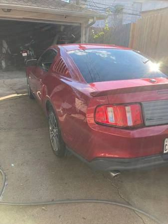 2010 Ford S197 Mustang - Image 8 of 9