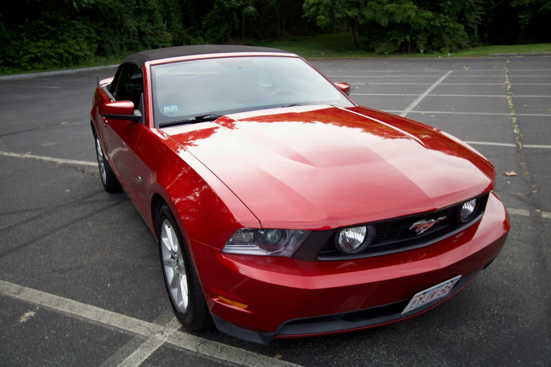 2010 Ford S197 Mustang - Image 19 of 31