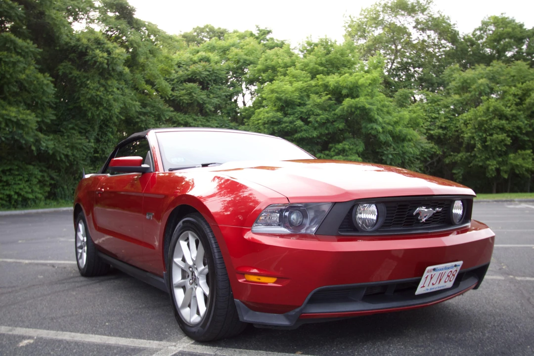 2010 Ford S197 Mustang - Image 18 of 31