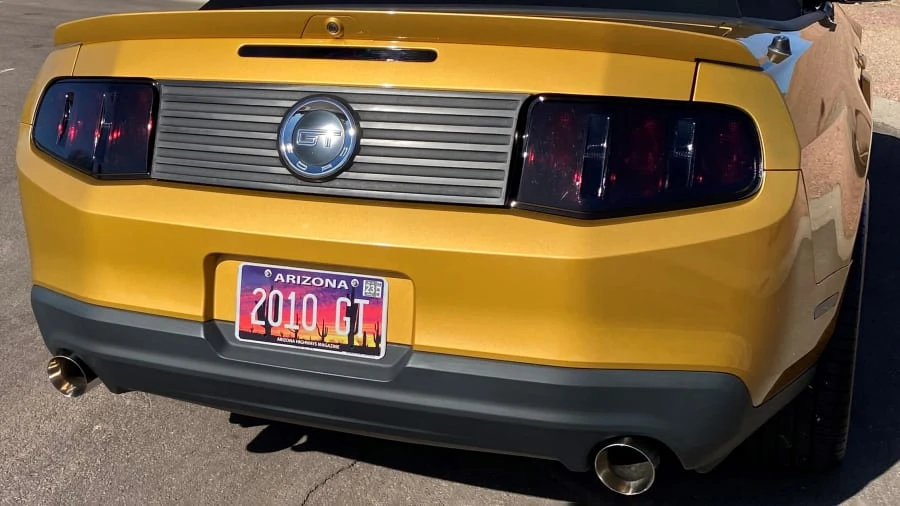 2010 Ford S197 Mustang - Image 7 of 27