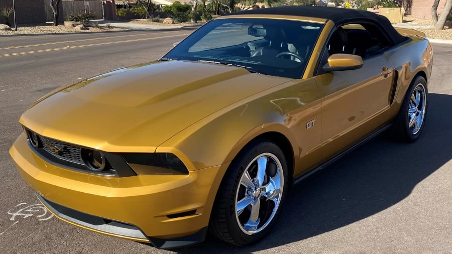 2010 Ford S197 Mustang - Image 18 of 27