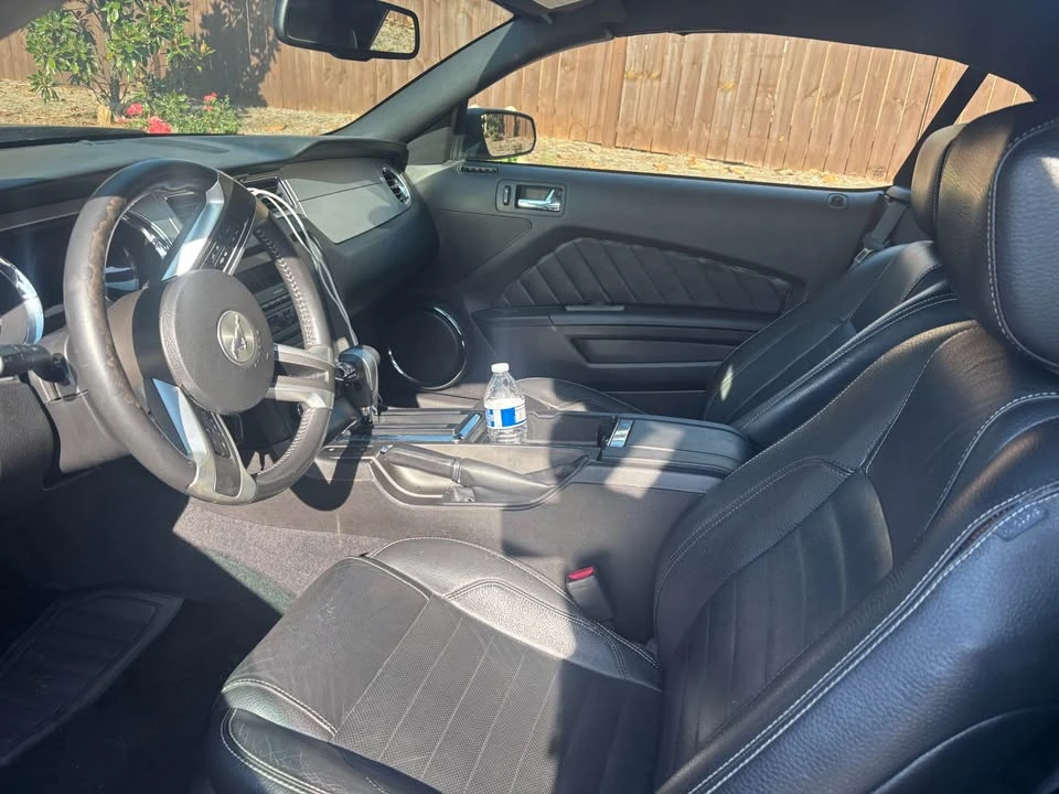 2010 Ford S197 Mustang GT - Image 7 of 8