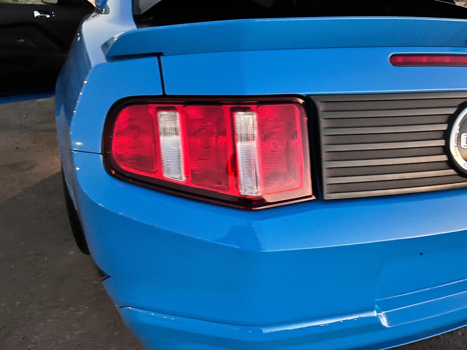 2010 Ford S197 Mustang - Image 17 of 31