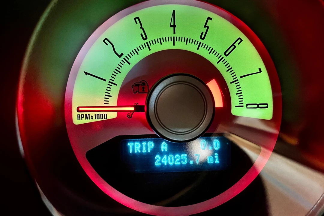 2010 Ford S197 Mustang - Image 30 of 31