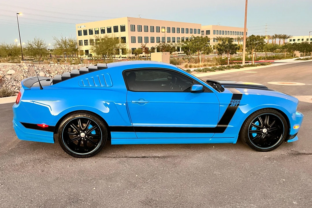 2010 Ford S197 Mustang - Image 3 of 31