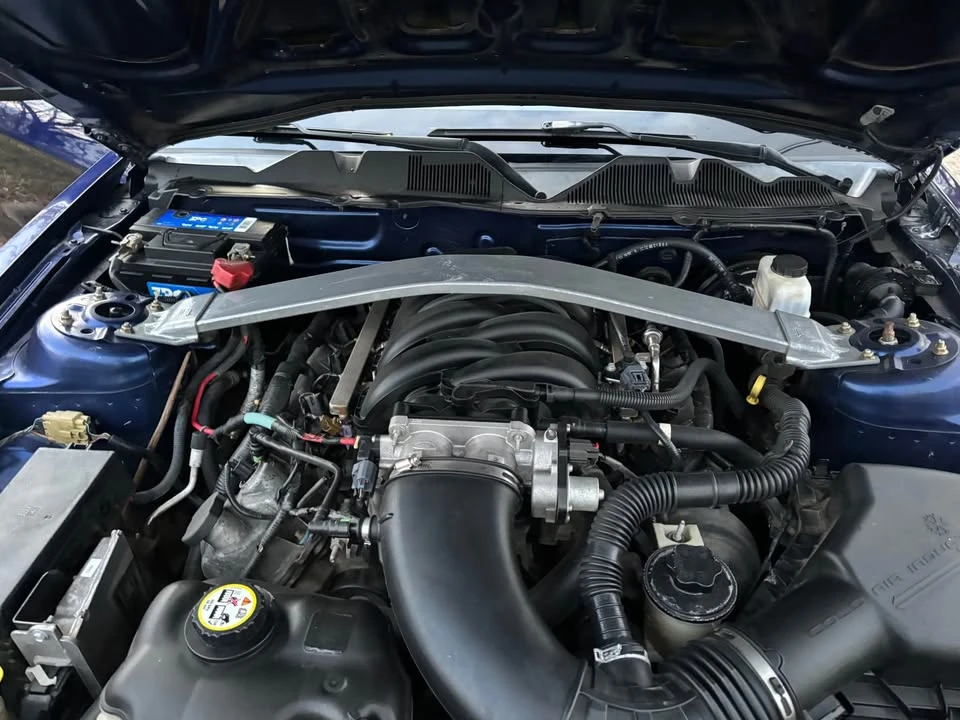 2010 Ford S197 Mustang - Image 6 of 9