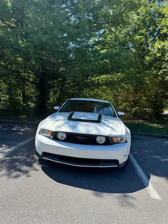2010 Ford S197 Mustang GT - Image 2 of 11