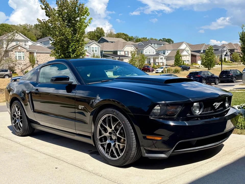 2010 Ford S197 Mustang GT - Image 2 of 9