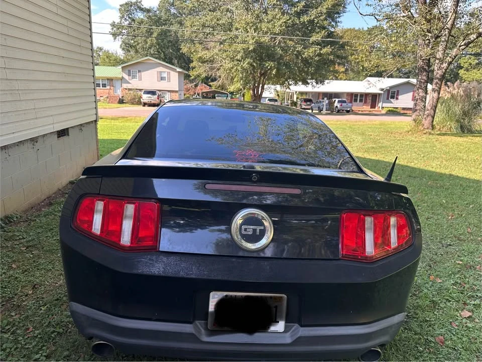 2010 Ford S197 Mustang GT - Image 12 of 13