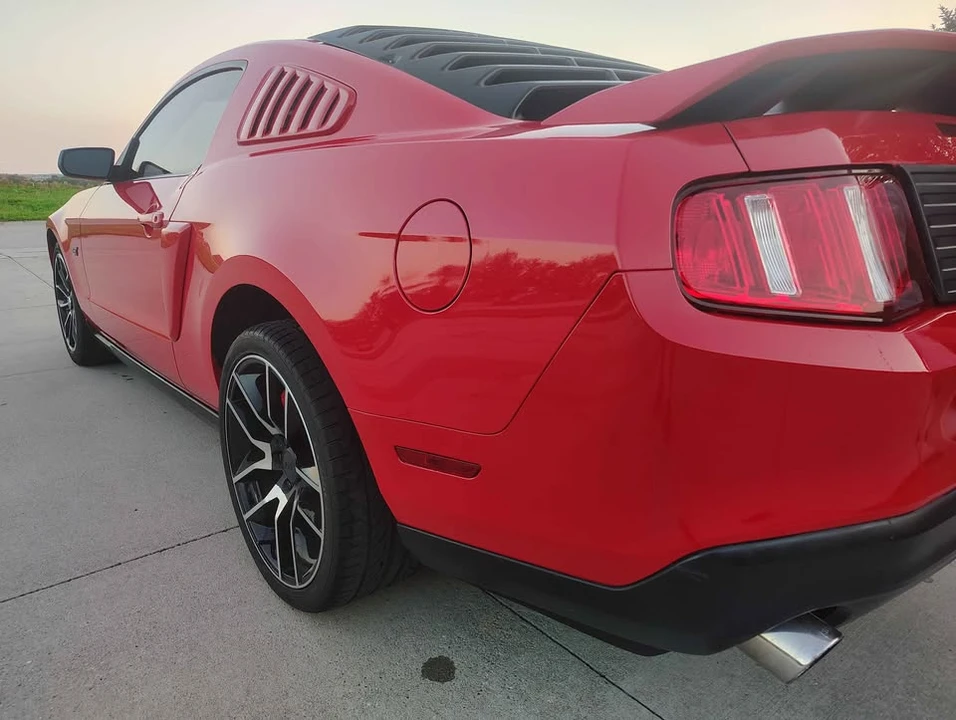 2010 Ford S197 Mustang GT - Image 4 of 13