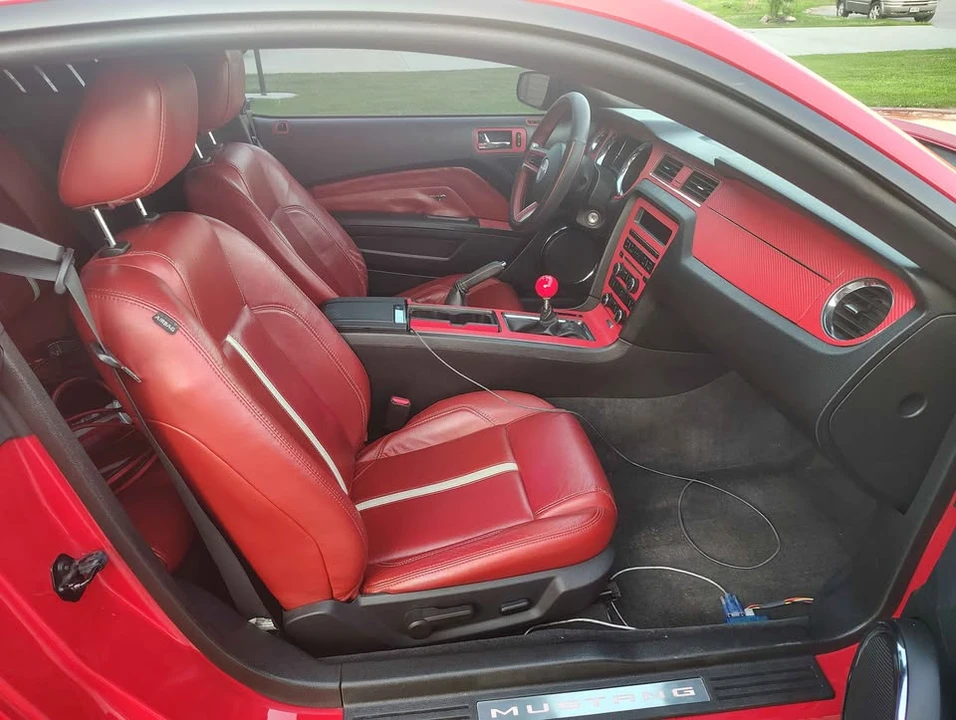 2010 Ford S197 Mustang GT - Image 8 of 13