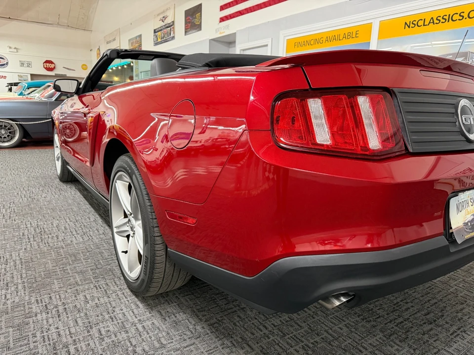 2010 Ford S197 Mustang GT - Image 27 of 31