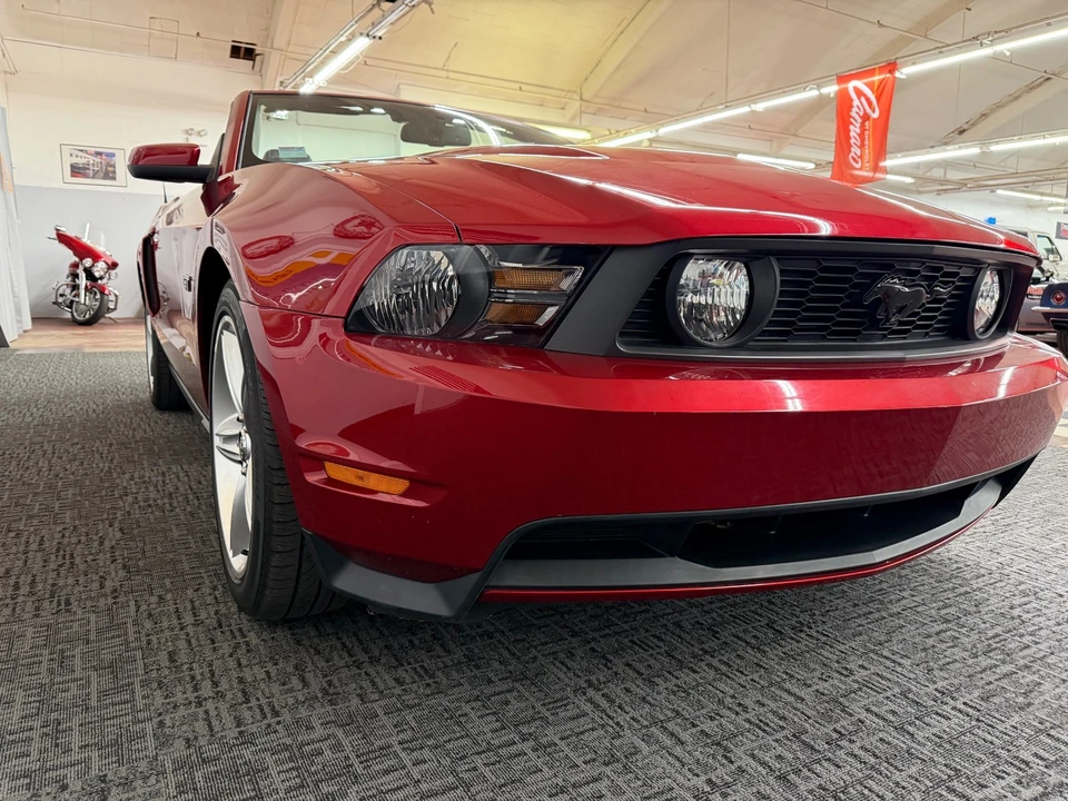 2010 Ford S197 Mustang GT - Image 13 of 31