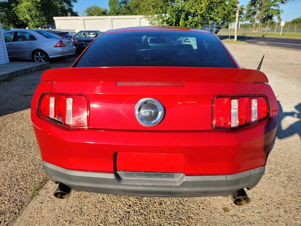 2010 Ford S197 Mustang - Image 12 of 21