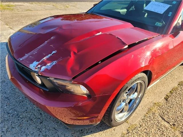2010 Ford S197 Mustang - Image 8 of 21
