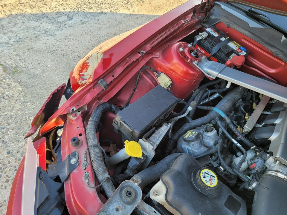 2010 Ford S197 Mustang - Image 19 of 21