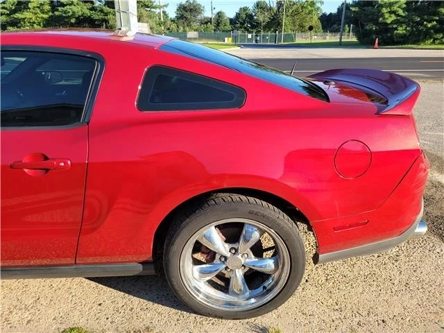 2010 Ford S197 Mustang - Image 16 of 21