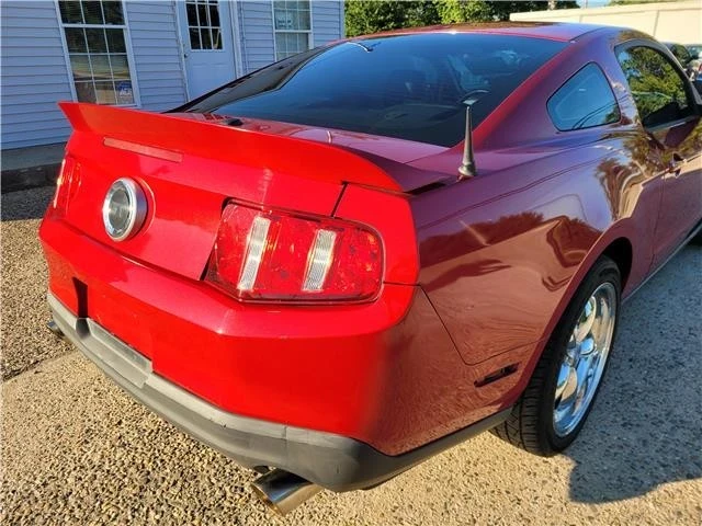 2010 Ford S197 Mustang - Image 13 of 21