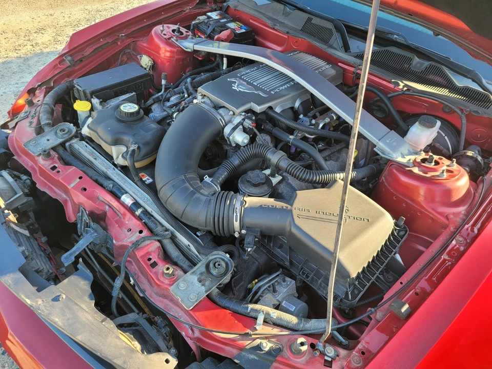 2010 Ford S197 Mustang - Image 18 of 21