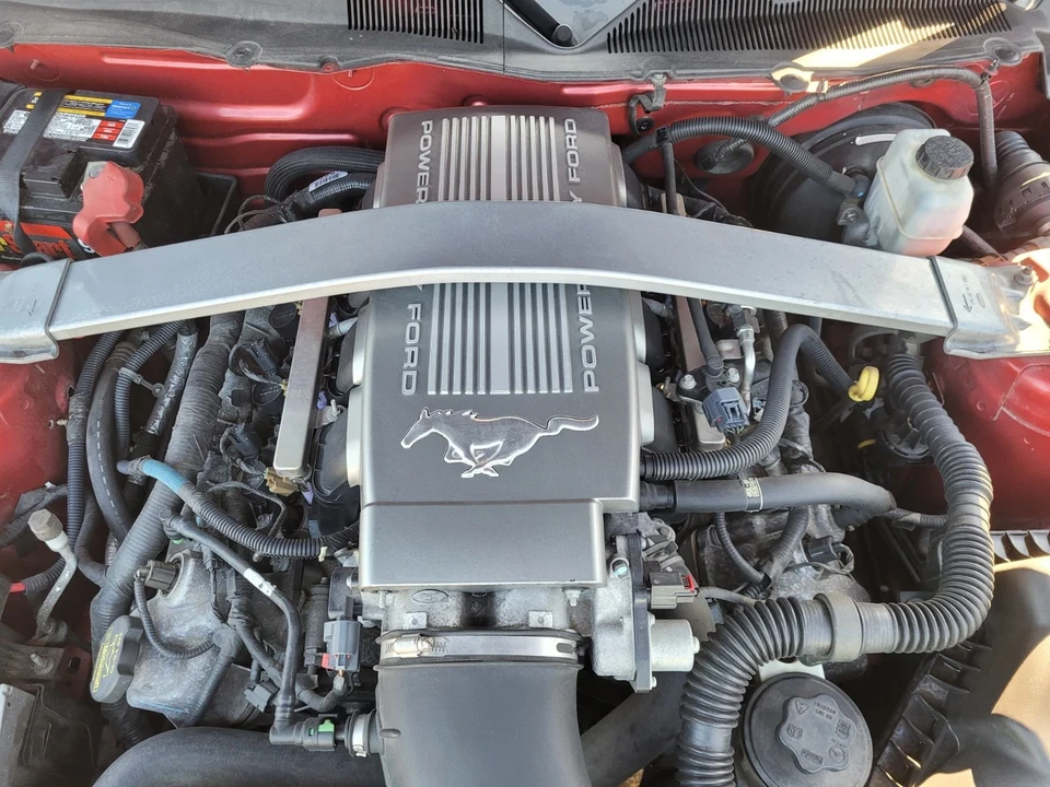 2010 Ford S197 Mustang - Image 18 of 21