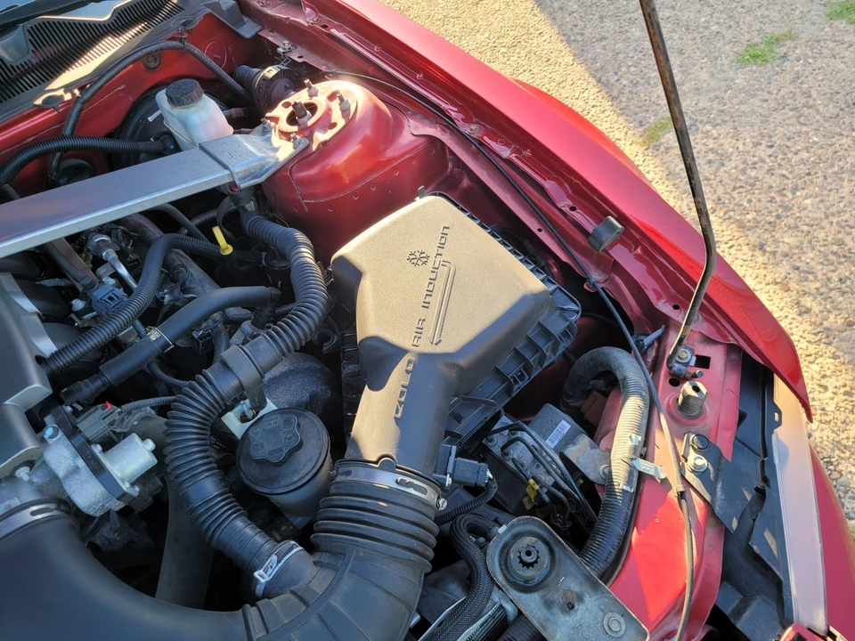2010 Ford S197 Mustang - Image 20 of 21