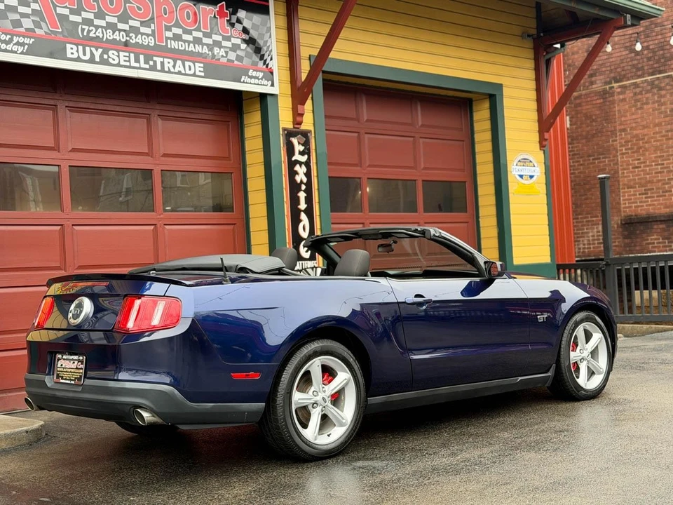 2010 Ford S197 Mustang - Image 10 of 21