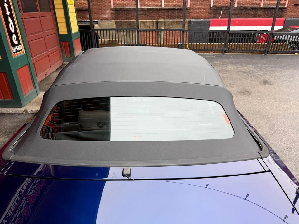 2010 Ford S197 Mustang - Image 8 of 12